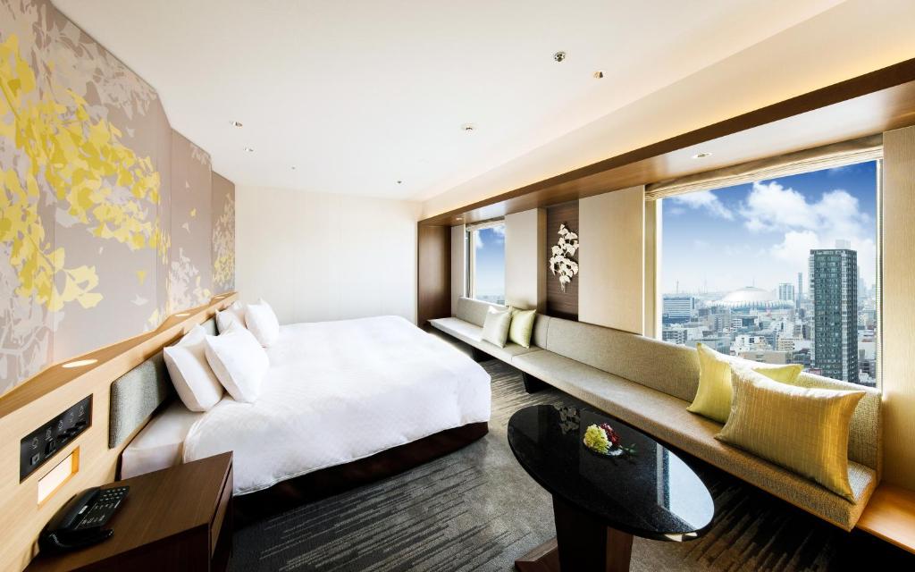 Hotel Nikko Osaka interior