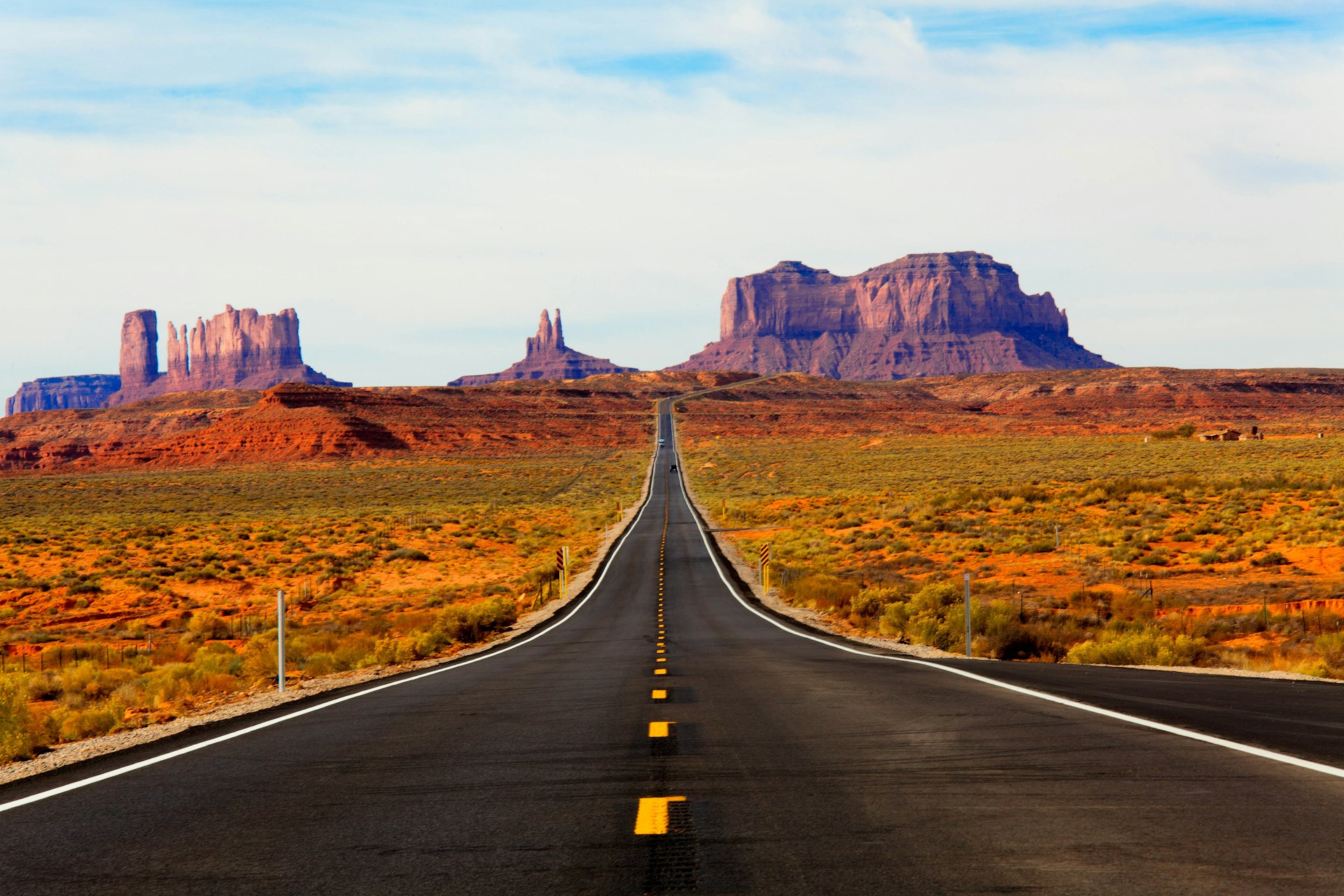 Monument Valley: Your Guide to the Iconic American West